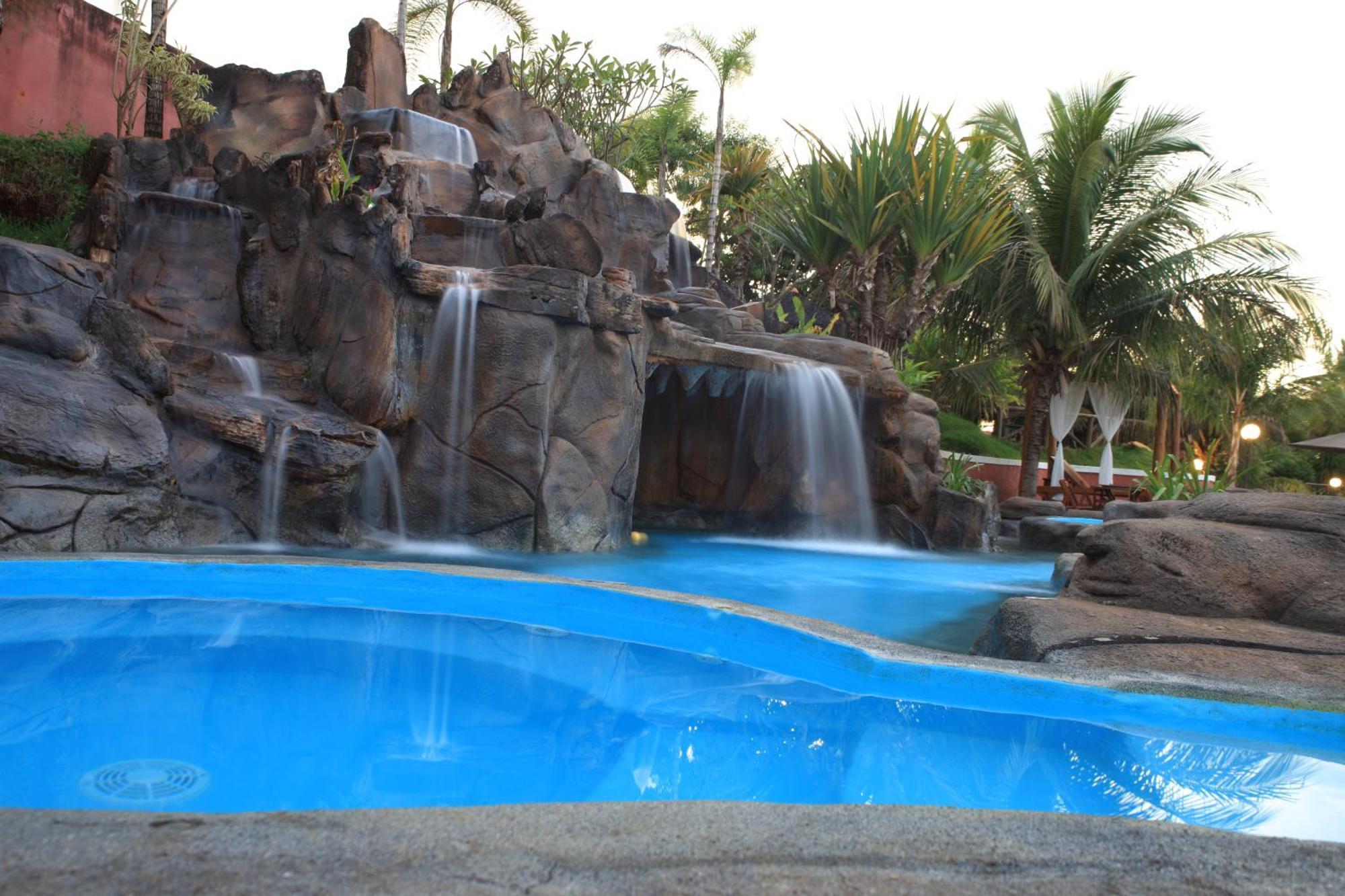 Pousada De Charme Villa Do Comendador Pirenópolis Buitenkant foto